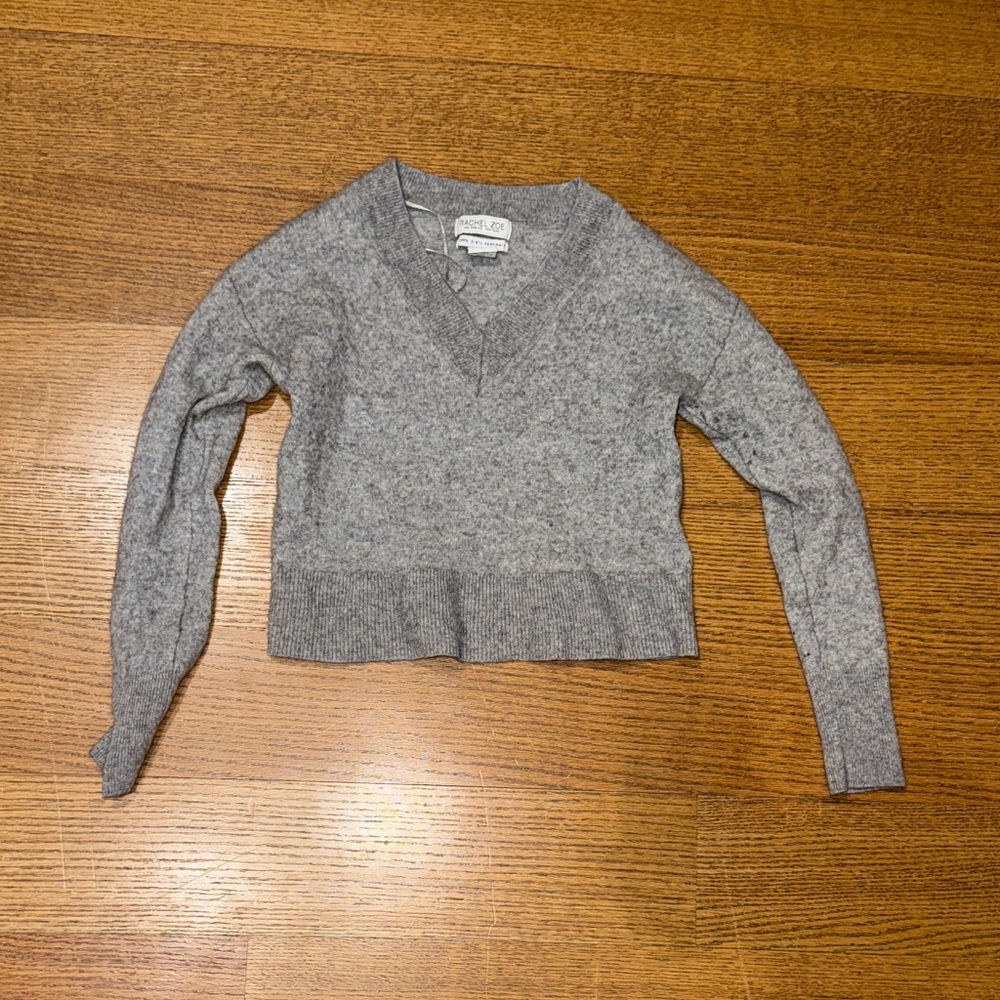 Rachel Zoe 100% 2-ply Cashmere V Neck Sweater